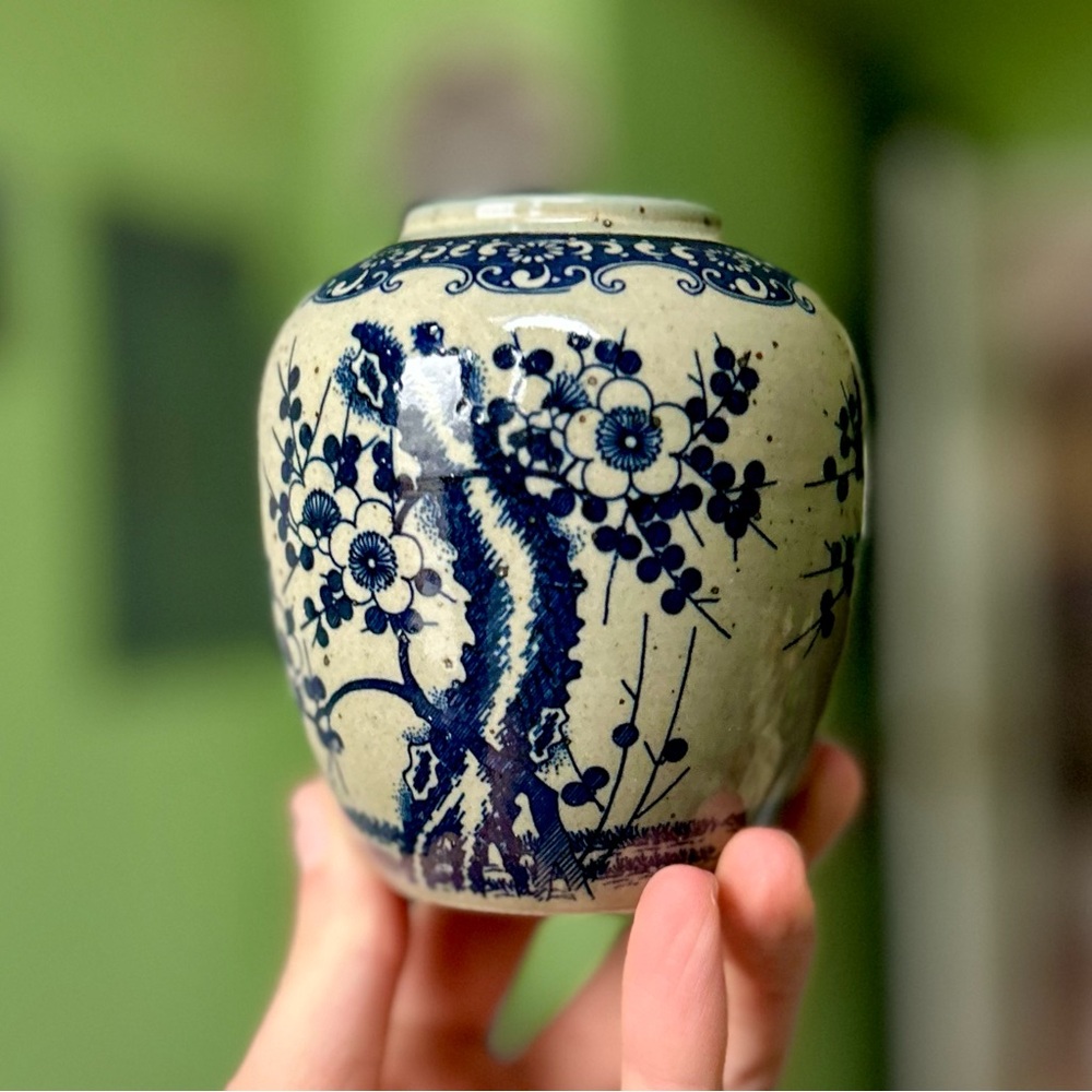 Vintage Navy Floral Pottery Oriental Mini Indoor Planter Vase Home Decor Accent - Picture 3 of 10
